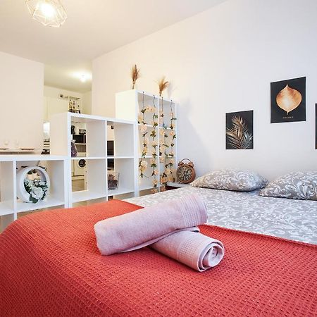 Le Cosy Hous'In Studio Meudon Apartman Kültér fotó